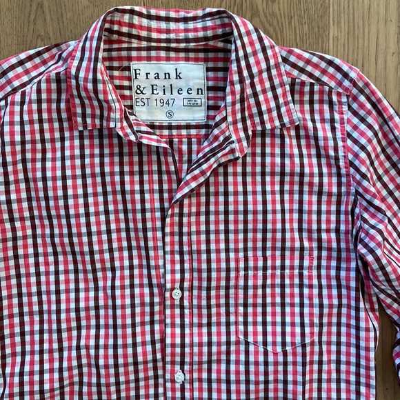 Frank & Eileen Small Check Barry Button Front - Picture 5 of 12